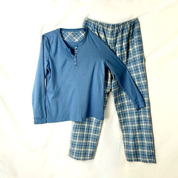 LL Bean 2 pCotton Pajamas M Flannel Plaid Pants Long Sleeve Henley Excellent PJs - Picture 3 of 9